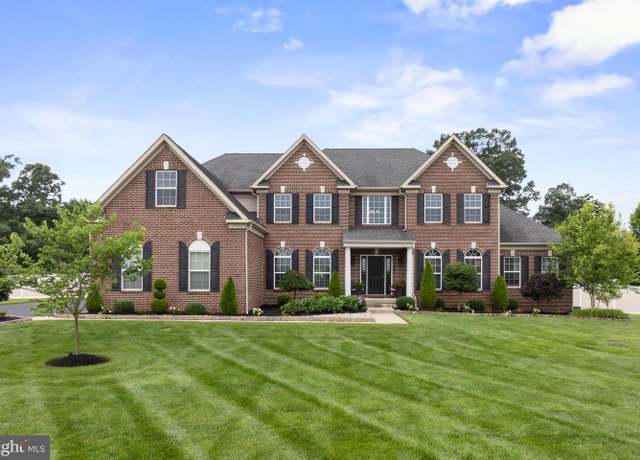 Property at 307 Salarno Ct, Mullica Hill, NJ 08062, 5 beds, 5 baths