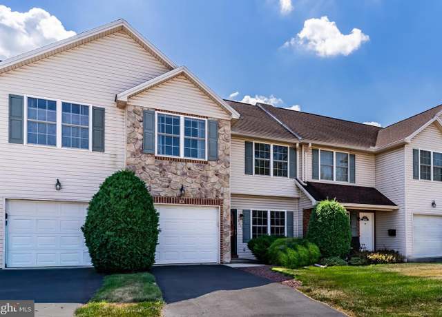 Property at 3407 Chestnut St, Camp Hill, PA 17011, 3 beds, 2.5 baths
