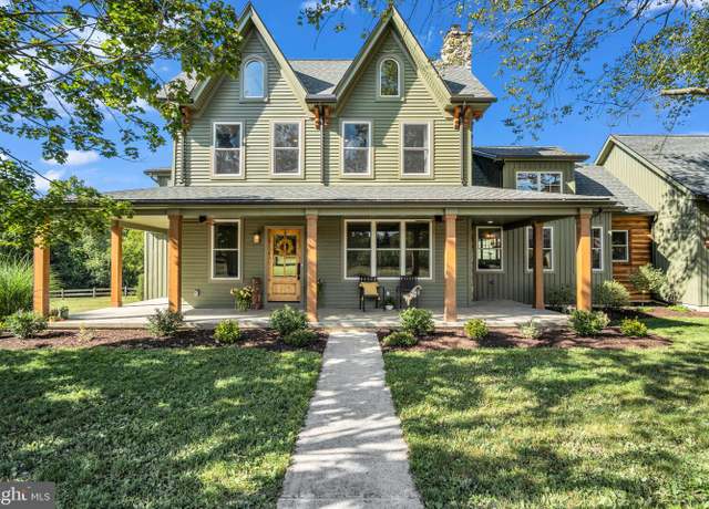 Property at 44 Sandy Bottom Rd, Carlisle, PA 17015, 6 beds, 4.5 baths