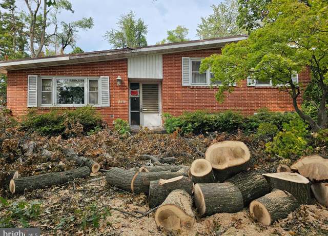 Property at 2336 Thornton Rd, Harrisburg, PA 17109, 3 beds, 1.5 baths