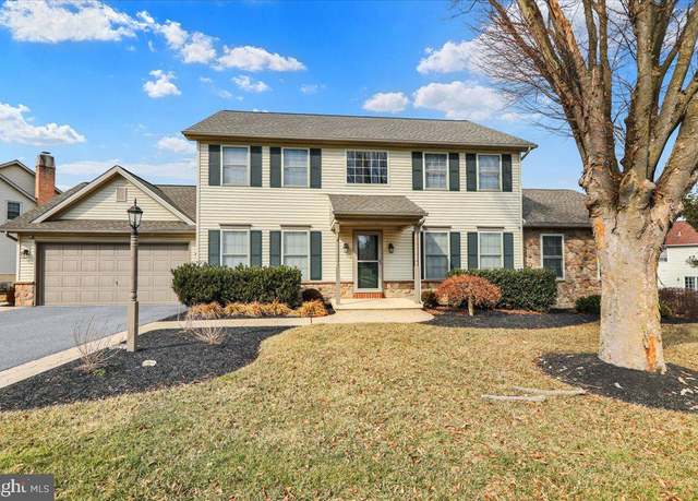 Property at 312 Bent Tree Dr, Lancaster, PA 17603, 5 beds, 3.5 baths