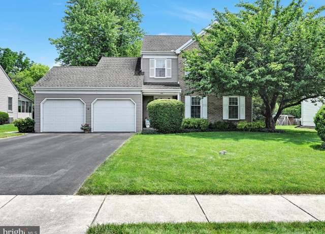Property at 138 Laurie Ln, Lititz, PA 17543, 3 beds, 1.5 baths
