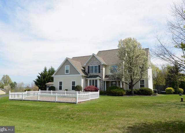 Property at 2350 Josie Ln, Harleysville, PA 19438, 4 beds, 2.5 baths