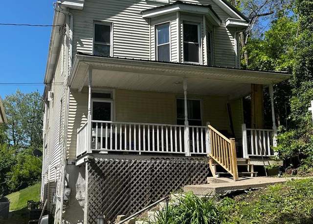 Property at 440 Pearl St, Reedsville, PA 17084, 3 beds, 1.5 baths