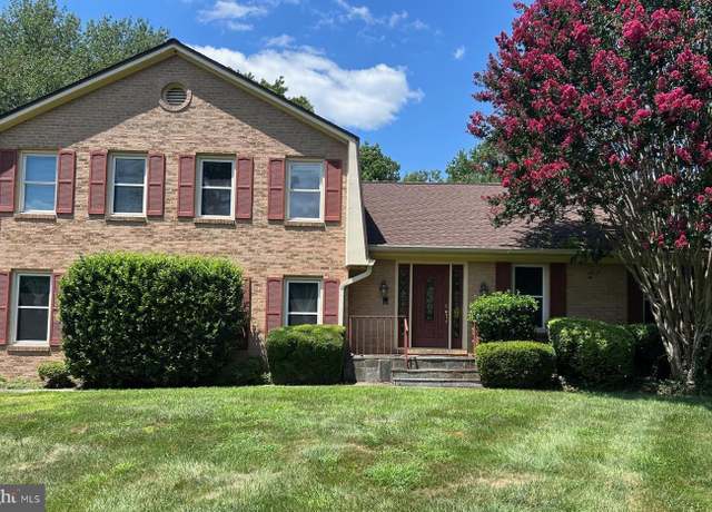 Property at 1950 Weybridge Ln, Reston, VA 20191, 5 beds, 4 baths