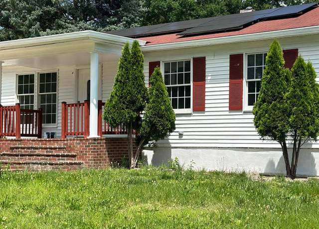 Property at 15213 Michigan Rd, Woodbridge, VA 22191, 4 beds, 2 baths