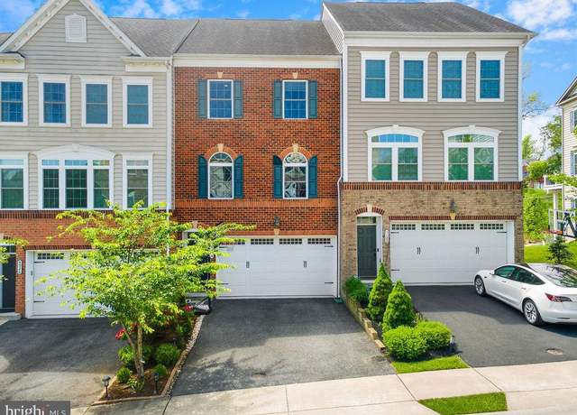 Property at 4924 Rushing River Dr, Ellicott City, MD 21043, 3 beds, 3.5 baths