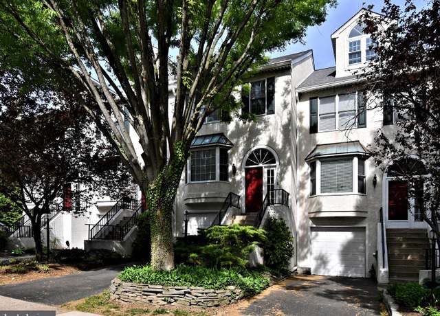 Property at 3051 Mitchell Ct, Lafayette Hill, PA 19444, 2 beds, 2.5 baths