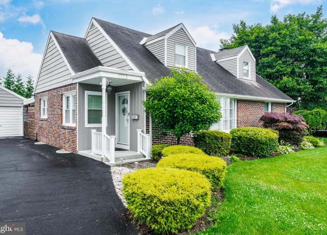 Property at 1723 Snyder St, Bethlehem, PA 18017, 4 beds, 2.5 baths