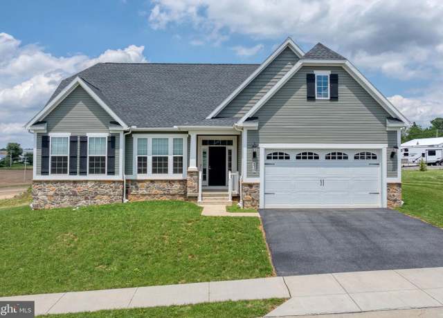 Property at 370 Edie Cir Lot 80, Stewartstown, PA 17363, 3 beds, 2 baths