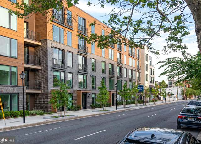 Property at 701 N Henry St #212, Alexandria, VA 22314, 1 bed, 1 bath