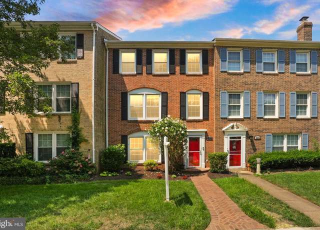 Property at 8222 Doctor Craik Ct, Alexandria, VA 22306, 4 beds, 3.5 baths