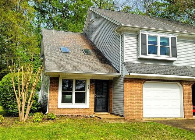 Property at 19 Stoney Dr, Dover, DE 19904, 3 beds, 2.5 baths