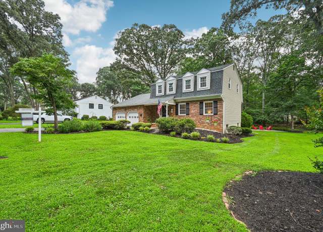 Property at 504 Green Forest Dr, Severna Park, MD 21146, 4 beds, 2.5 baths