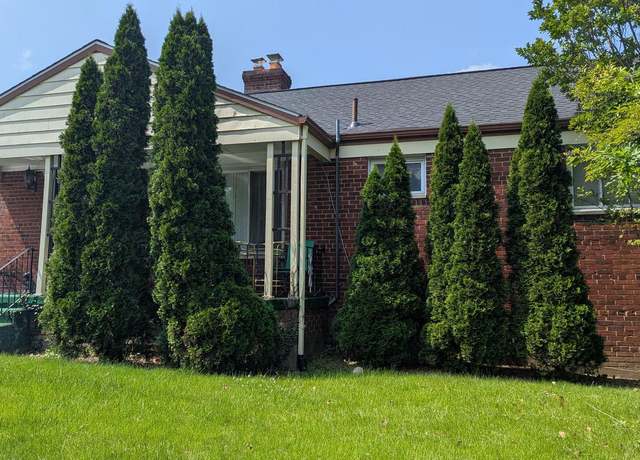 Property at 1611 Parham Rd, Silver Spring, MD 20903, 3 beds, 2 baths
