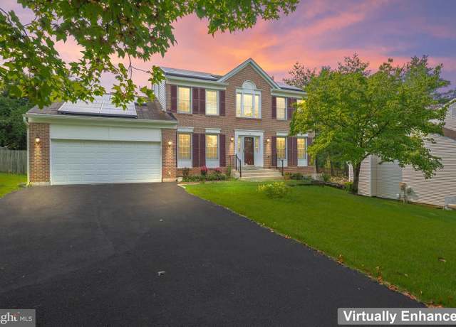 Property at 9 Coachlamp Ct, Silver Spring, MD 20906, 6 beds, 4.5 baths