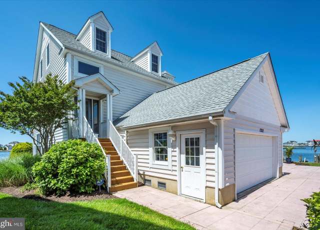 Property at 13212 Stone Harbor Ln #6, Ocean City, MD 21842, 3 beds, 2.5 baths