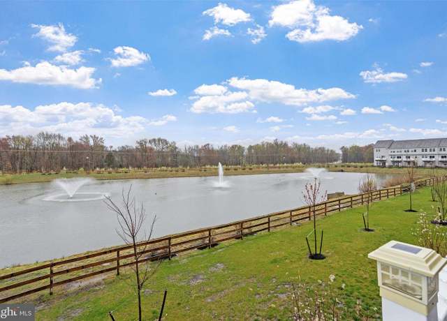 Property at 39 Turin Way, Mount Laurel, NJ 08054, 3 beds, 2.5 baths