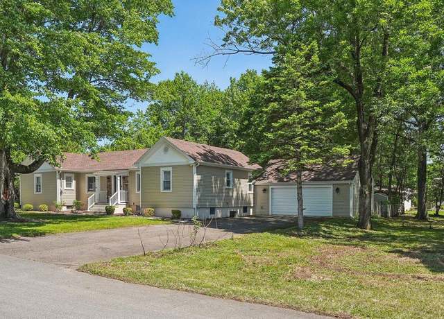 Property at 562 Washington Ave, Ewing, NJ 08628, 3 beds, 2 baths
