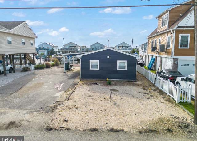 Property at 129 S Captains Dr, Little Egg Harbor Twp, NJ 08087, 3 beds, 1 bath