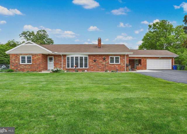 Property at 2801 Lisburn Rd, Camp Hill, PA 17011, 4 beds, 3 baths
