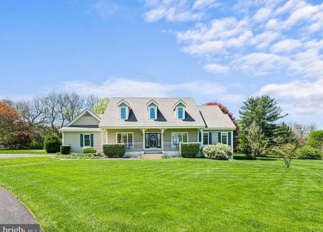 Property at 7 Middleton Ln, Landenberg, PA 19350, 5 beds, 3.5 baths