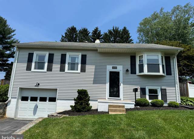 Property at 409 Chesterfield Dr, Downingtown, PA 19335, 3 beds, 2.5 baths