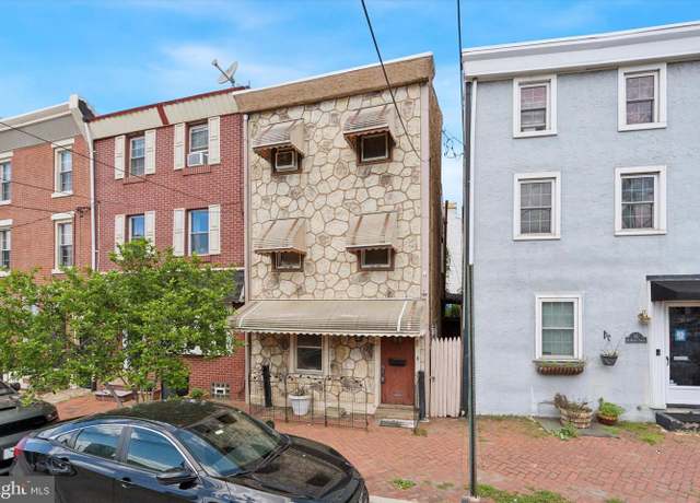 Property at 21 W Wildey St, Philadelphia, PA 19123, 3 beds, 1.5 baths