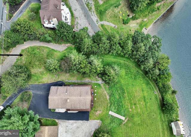 Property at 1949 Wynonah Dr, Auburn, PA 17922