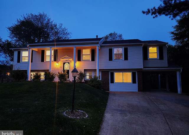 Property at 4023 Middle Ridge Dr, Fairfax, VA 22033, 4 beds, 3 baths
