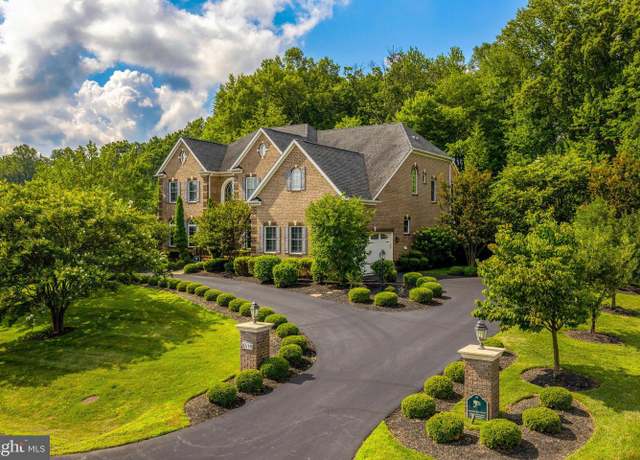 Property at 1678 Hunting Crest Way, Vienna, VA 22182, 4 beds, 5.5 baths