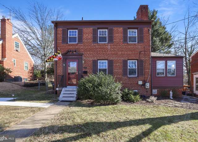 Property at 3409 Pennsylvania St, Hyattsville, MD 20783, 4 beds, 2.5 baths