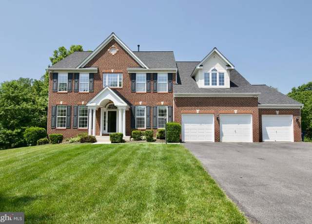 Property at 3313 Valley Forest Dr, Upper Marlboro, MD 20772, 5 beds, 4.5 baths