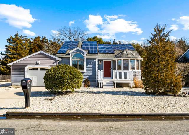 Property at 5 Beach Dr, Tuckerton, NJ 08087, 2 beds, 2 baths