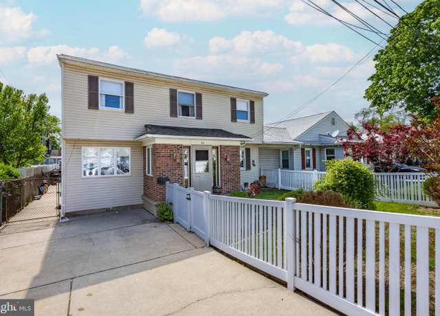 Property at 314 Railroad Ave, Bristol, PA 19007, 5 beds, 3 baths