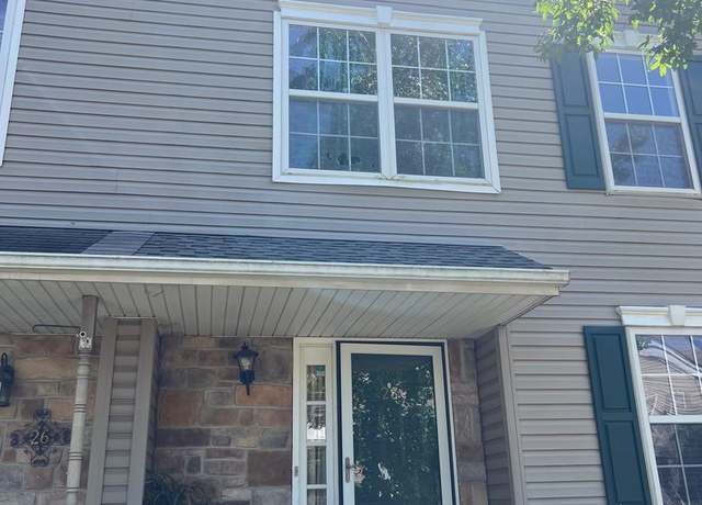 Property at 28 Bryant Dr, Perkasie, PA 18944, 3 beds, 2.5 baths