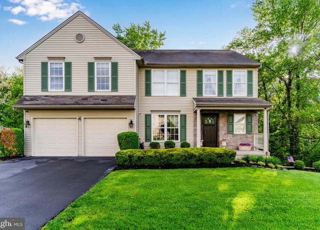 Property at 217 Edenderry Way, Enola, PA 17025, 4 beds, 2.5 baths