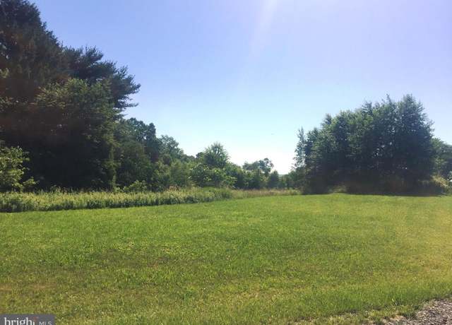 Property at 7 Robert Henry Cir, Lehighton, PA 18235