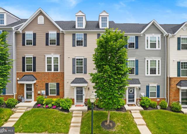 Property at 217 S Adams St, West Chester, PA 19382, 3 beds, 3 baths