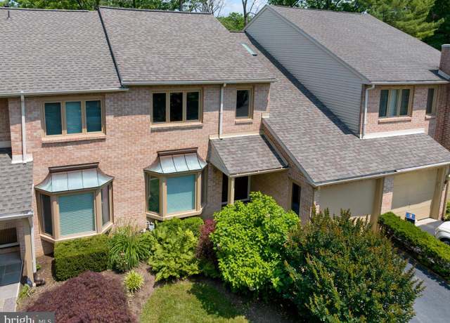 Property at 87 Amity Dr, Chesterbrook, PA 19087, 2 beds, 3 baths