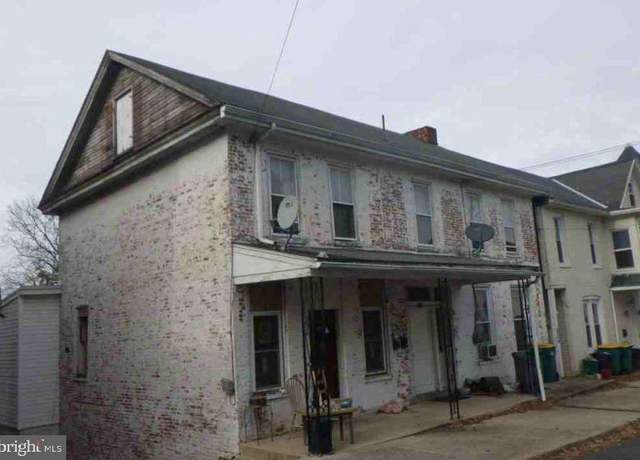 Property at 130 S S Church St, Waynesboro, PA 17268, 3 beds