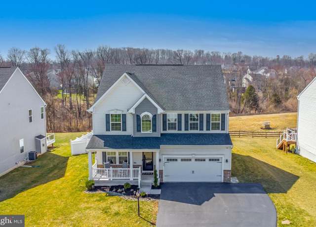 Property at 106 Tallowood Dr, Pottstown, PA 19464, 4 beds, 3.5 baths