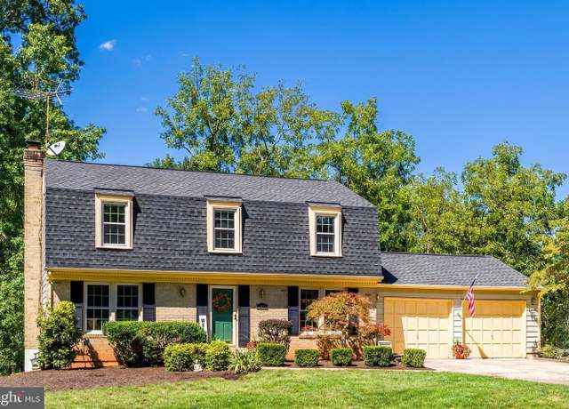Property at 1217 Bradfield Dr SW, Leesburg, VA 20175, 4 beds, 2.5 baths