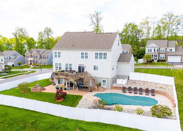 Property at 7 Sorrel Ln, Stafford, VA 22554, 6 beds, 6.5 baths