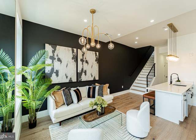 Property at 2517 Ontario Rd NW Ph 7, Washington, DC 20009, 3 beds, 2 baths