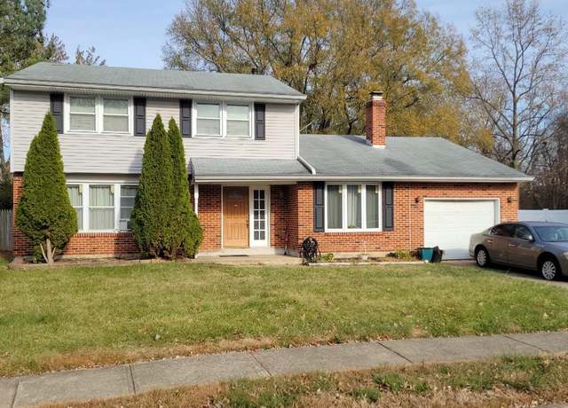 Property at 46 Upland Ct, Newark, DE 19713, 4 beds, 1.5 baths