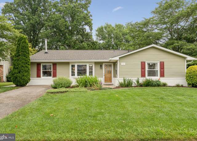 Property at 983 Sunny Ct, Gambrills, MD 21054, 3 beds, 2 baths