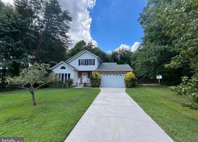 Property at 7906 Whites Cove Rd, Pasadena, MD 21122, 3 beds, 2.5 baths