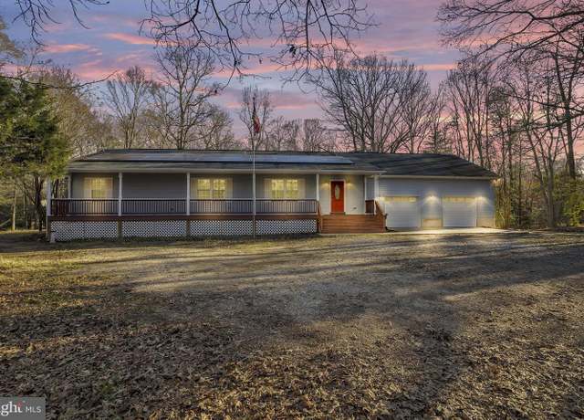 Property at 4370 Elizabeth Dr, Waldorf, MD 20601, 6 beds, 4.5 baths