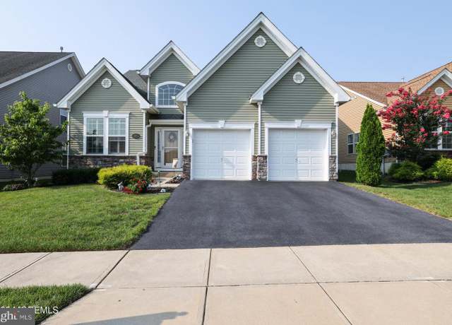 Property at 31 Garden Path, Barnegat, NJ 08005, 3 beds, 3 baths